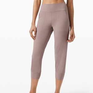 Lululemon Align Jogger Crop 23”